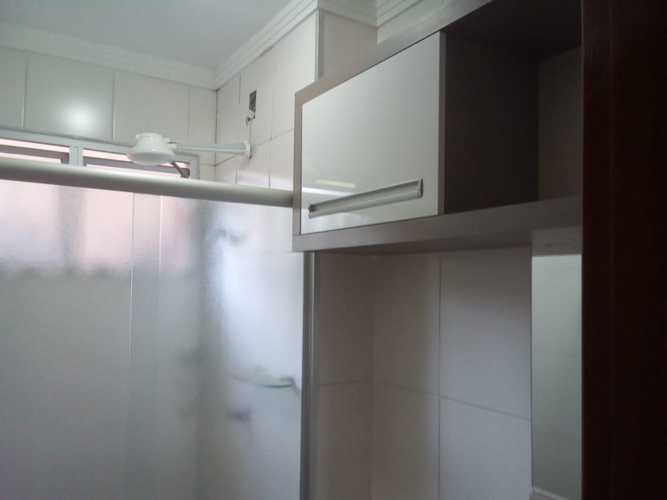 Apartamento c/03 dorms em Iracemapolis