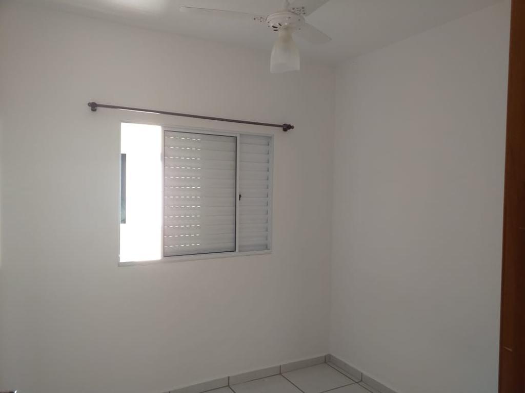 Apartamento à venda com 3 quartos, 66m² - Foto 13