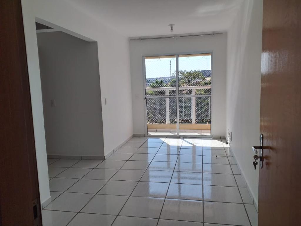 Apartamento à venda com 3 quartos, 66m² - Foto 1