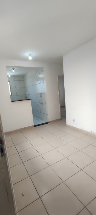 Apartamento 1o andar c/02 dorms no Resid PQ London - Foto 3