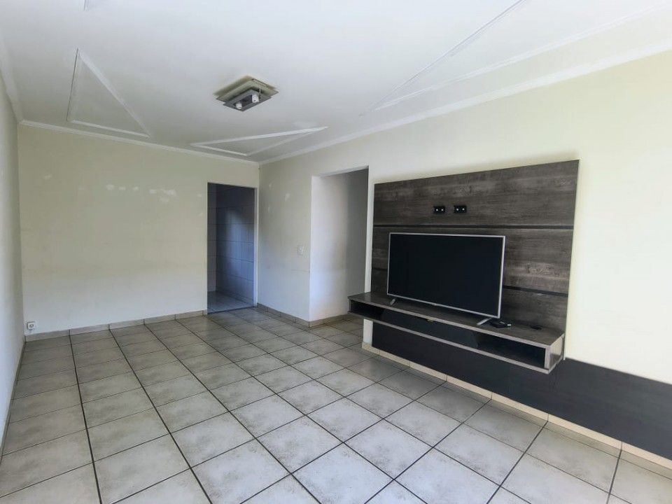 Apartamento Terreno no Edifício Ipê c/92m
