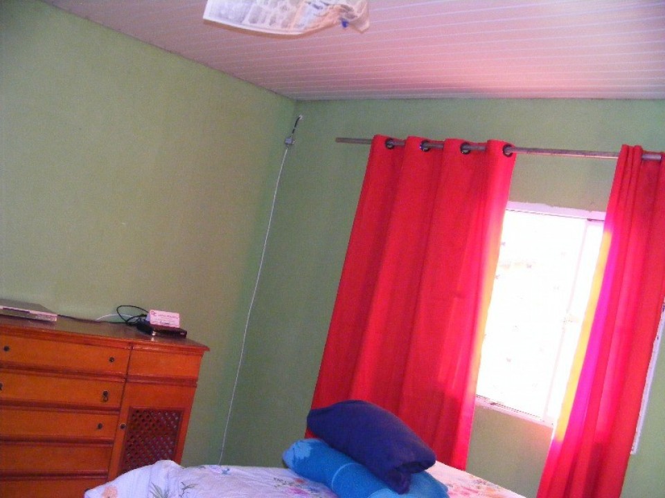 Casa c/02 dorms na Vila Camargo