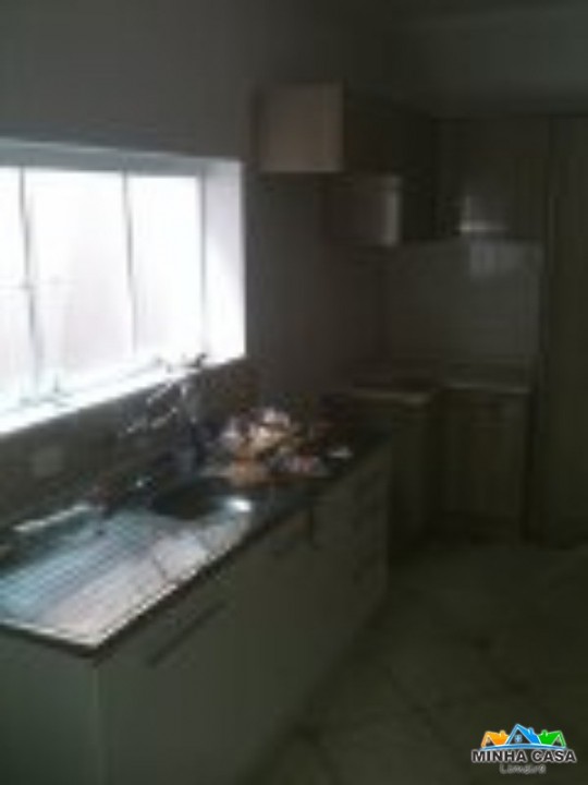 Sobrado c/05 dorms na Vila Claudia