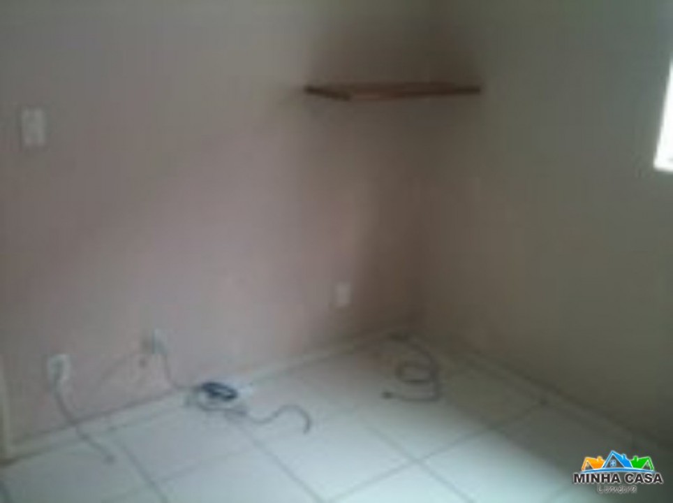 Sobrado c/05 dorms na Vila Claudia