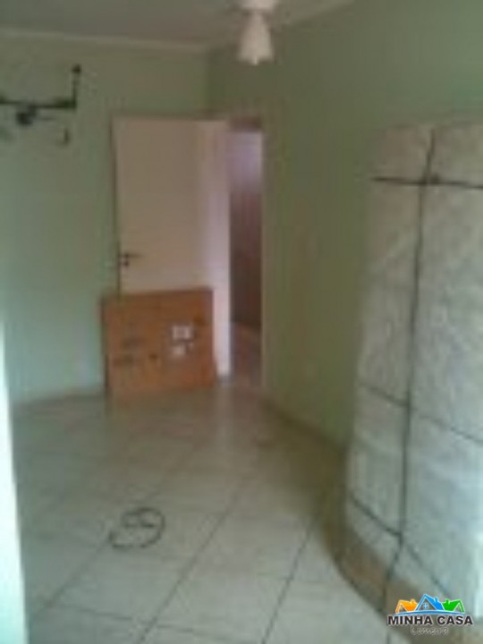Sobrado c/05 dorms na Vila Claudia