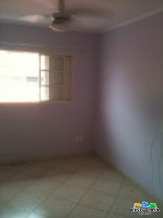 Sobrado c/05 dorms na Vila Claudia