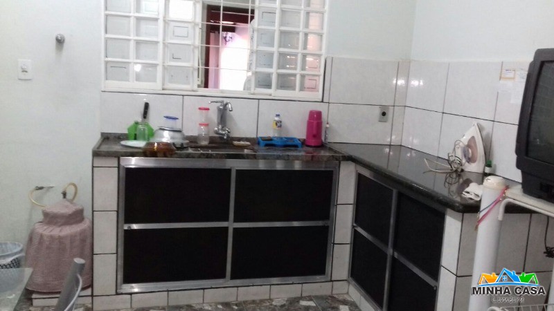 Casa à venda com 3 quartos, 200m² - Foto 8