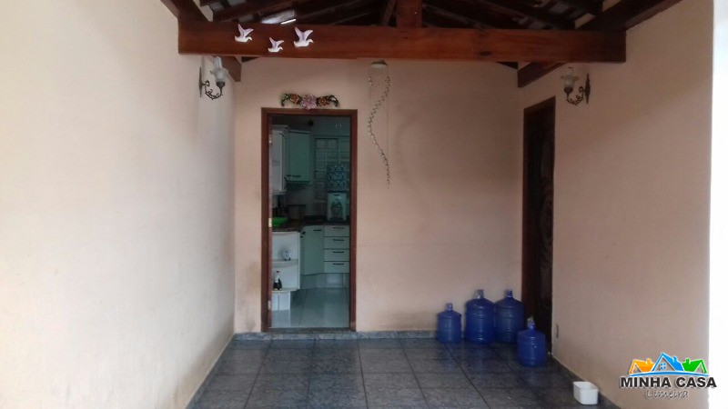 Casa à venda com 3 quartos, 200m² - Foto 12