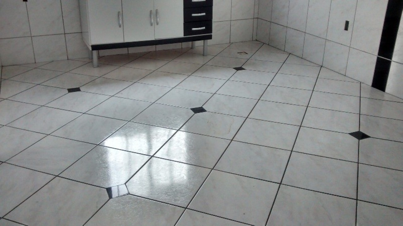 Sobrado c/02 dorms no Santina - oportunidade