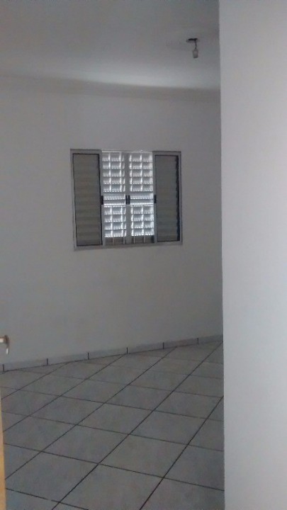 Sobrado c/02 dorms no Santina - oportunidade