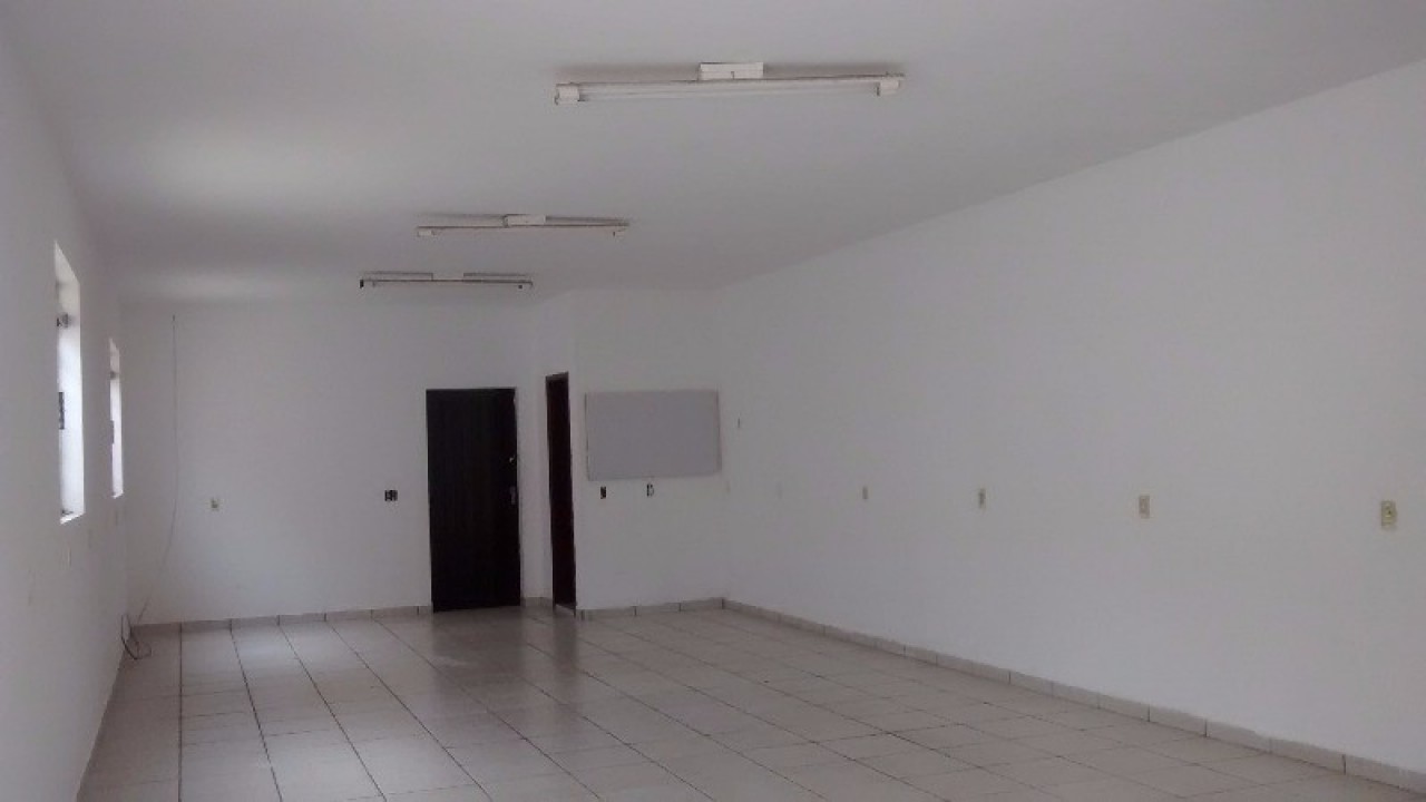 Sobrado c/02 dorms no Santina - oportunidade