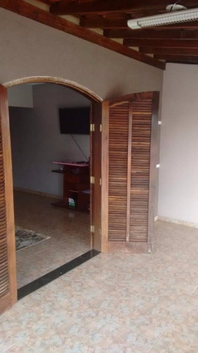 Sobrado c/03 dorms no Adelia Cavicchia