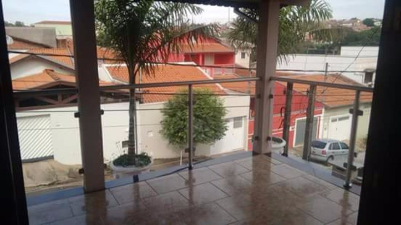 Sobrado c/03 dorms no Adelia Cavicchia