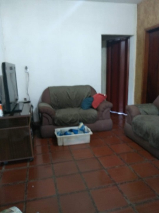 Casa no JD Ouro Verde c/03 dorms