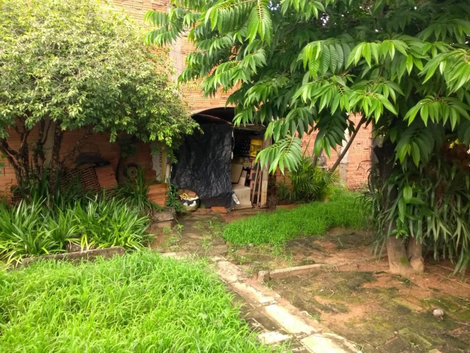 Casa no JD Ouro Verde c/03 dorms
