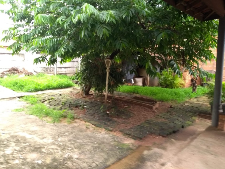 Casa no JD Ouro Verde c/03 dorms