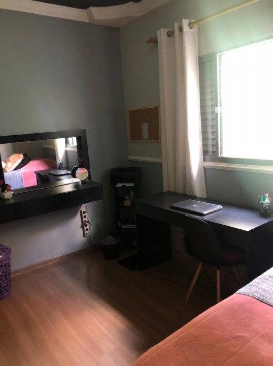 Casa c/03 dorms no Nobreville