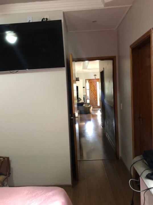 Casa c/03 dorms no Nobreville