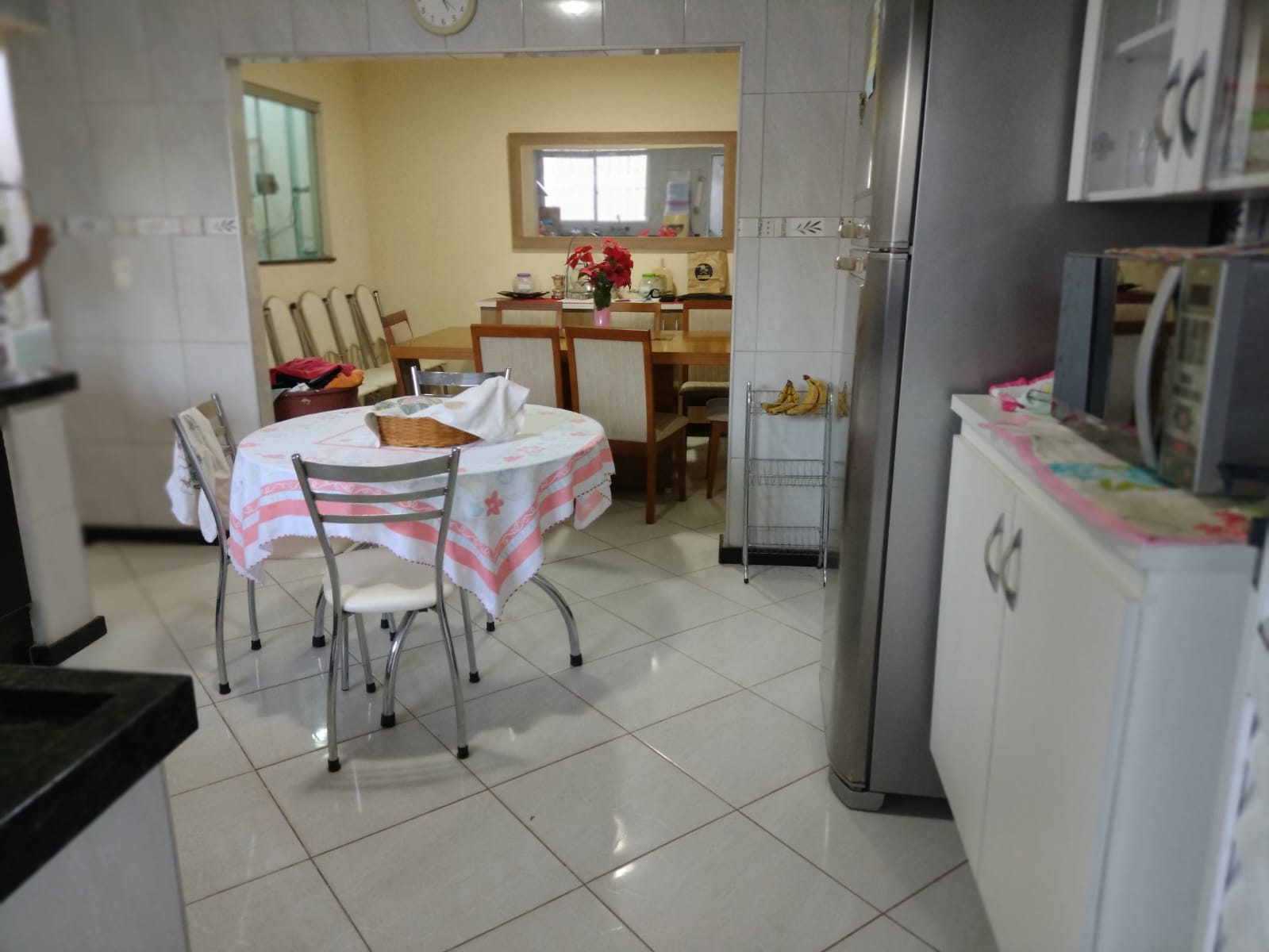 Casa à venda com 3 quartos, 250m² - Foto 4