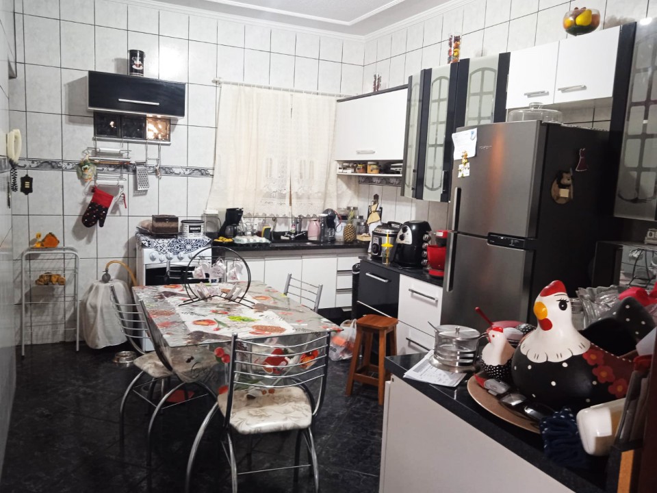 Casa c/03 dorms no JD Santa Adelia em Limeira SP