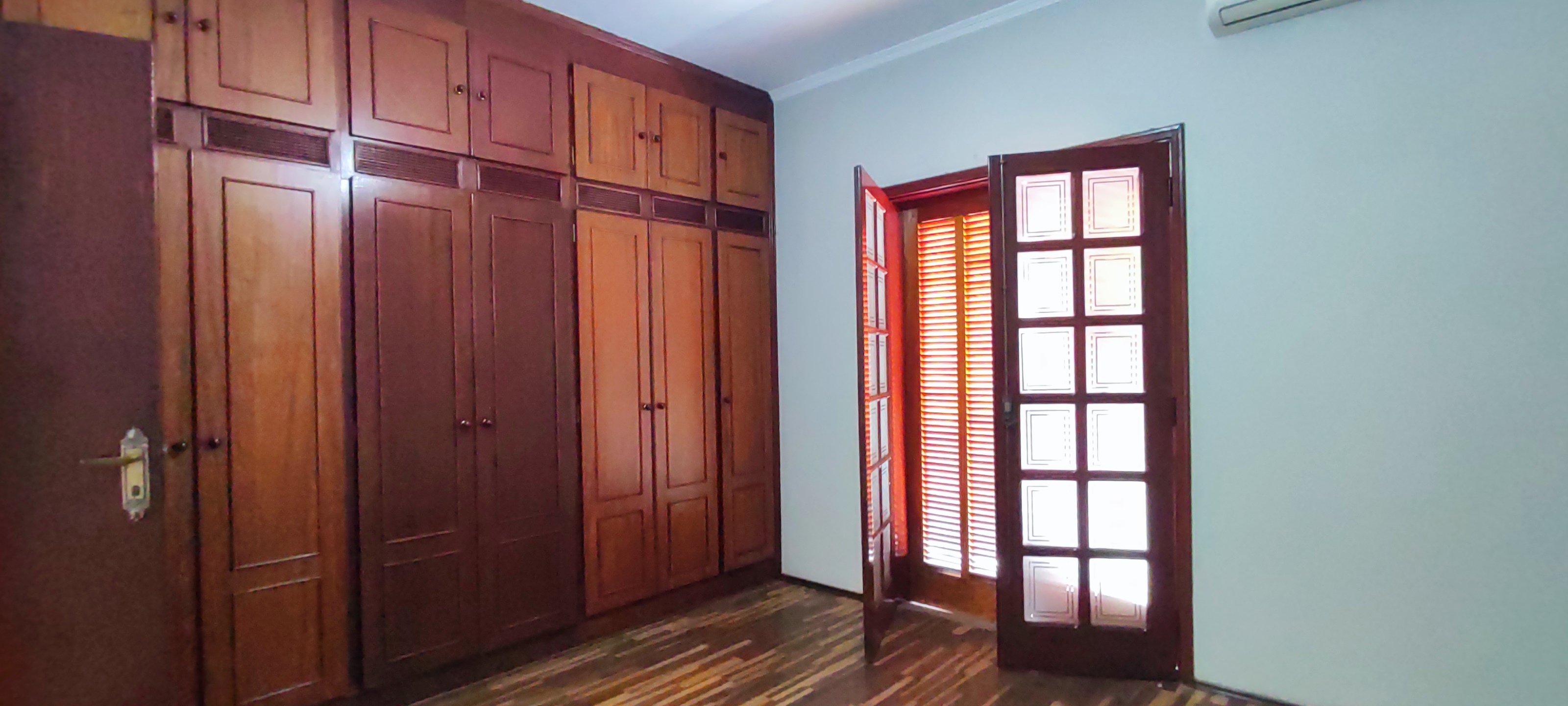 Sobrado à venda com 3 quartos, 250m² - Foto 6