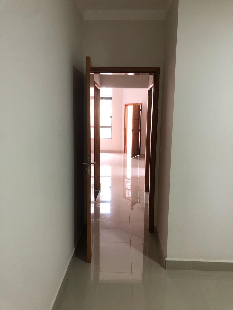 Casa à venda com 2 quartos, 200m² - Foto 14