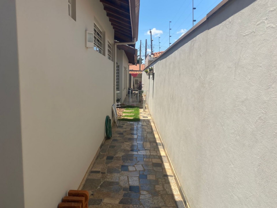 Casa c/03 dorms e suite no Egisto Ragazzo