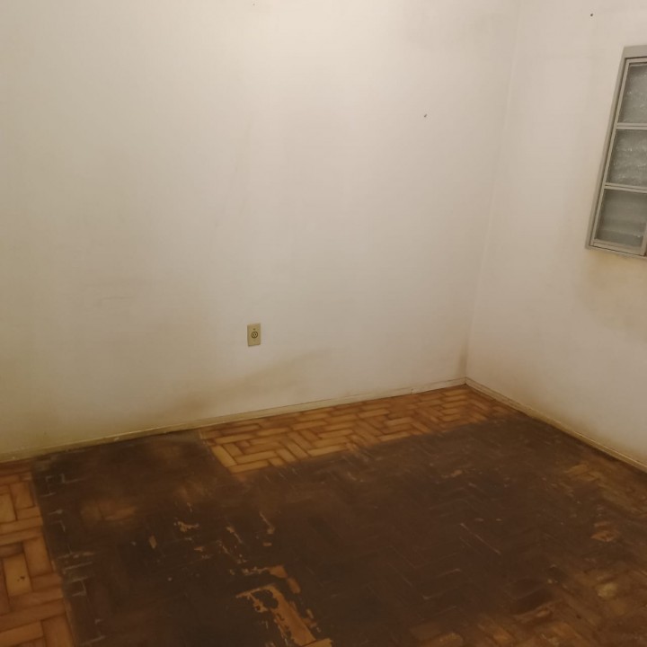 Casa c/02 dorms no PQ Novo Mundo em Limeira SP