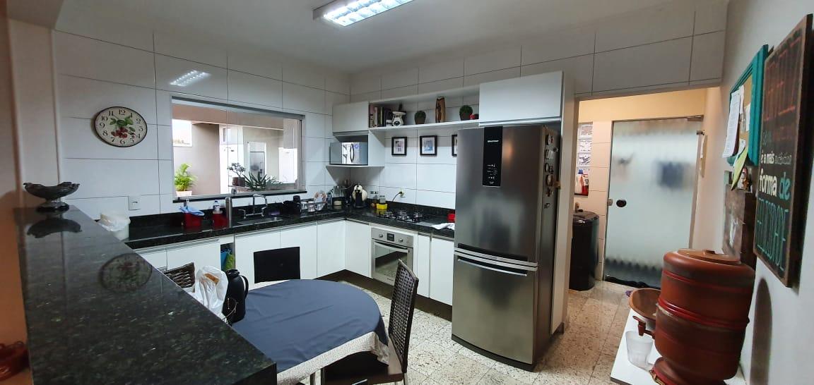 Sobrado à venda com 3 quartos, 270m² - Foto 10