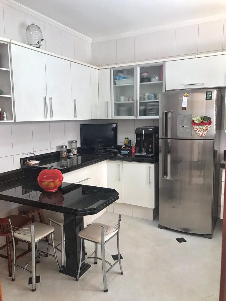 Casa de Condomínio à venda com 3 quartos, 360m² - Foto 15