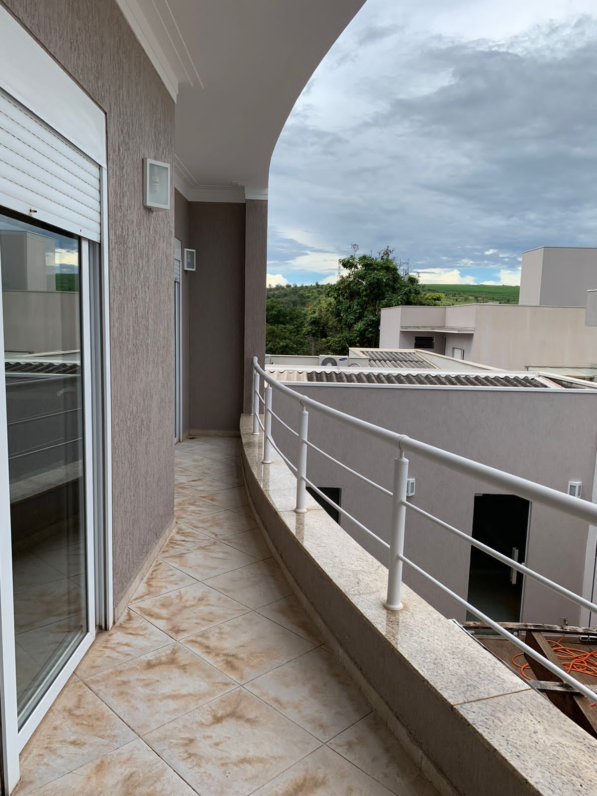 Casa de Condomínio à venda com 4 quartos, 300m² - Foto 9