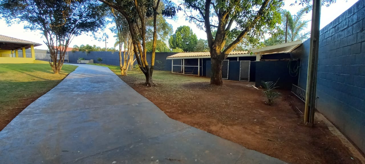 Fazenda à venda com 3 quartos, 1060m² - Foto 22