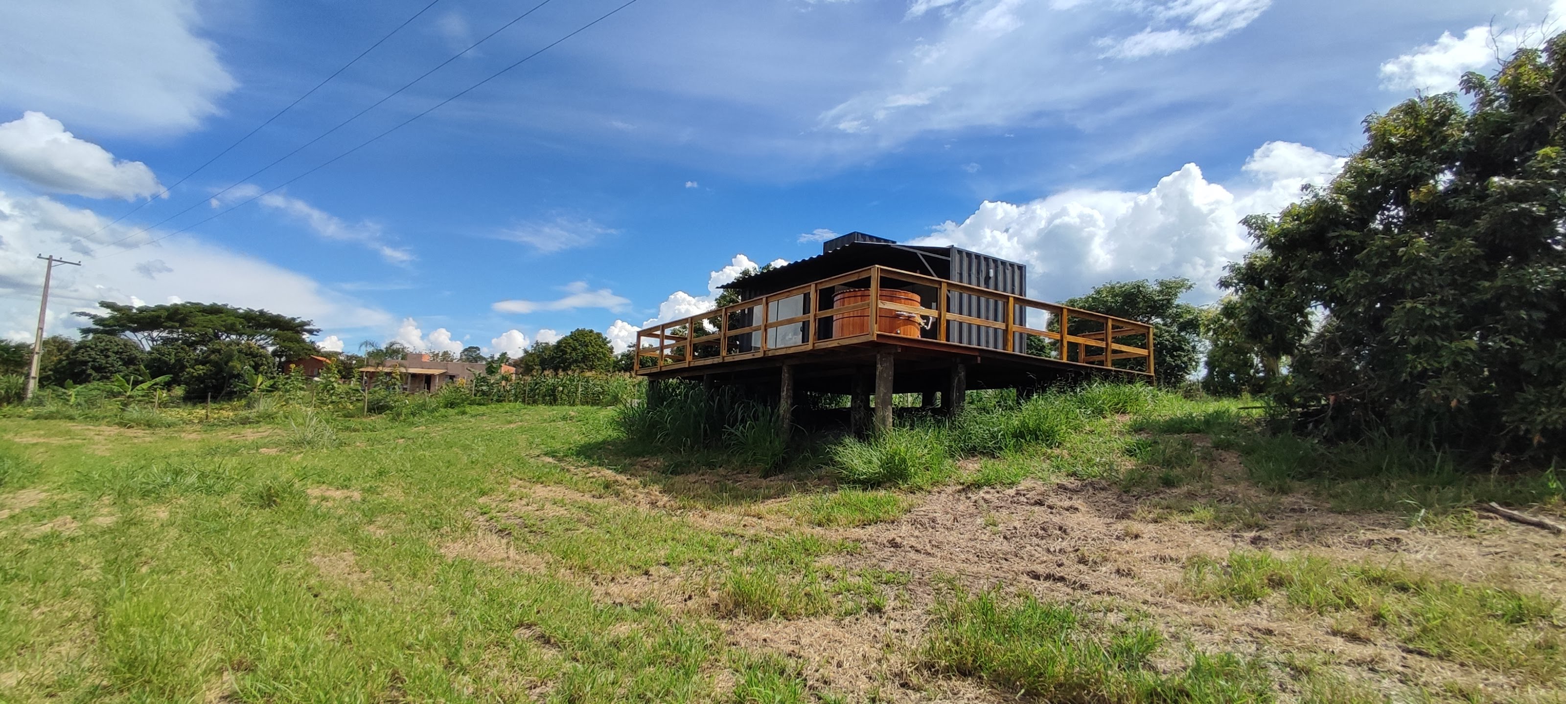 Fazenda à venda com 1 quarto, 10000m² - Foto 1