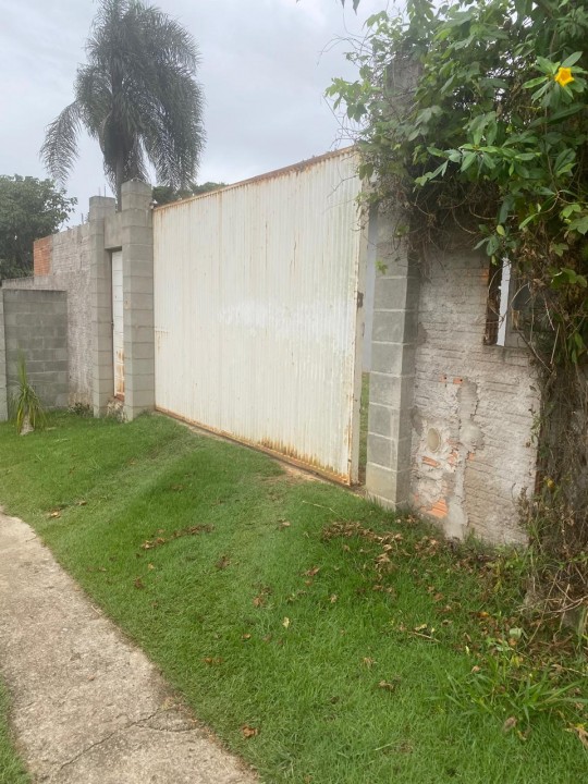 Chácara c/03 dorms em condomínio fechado